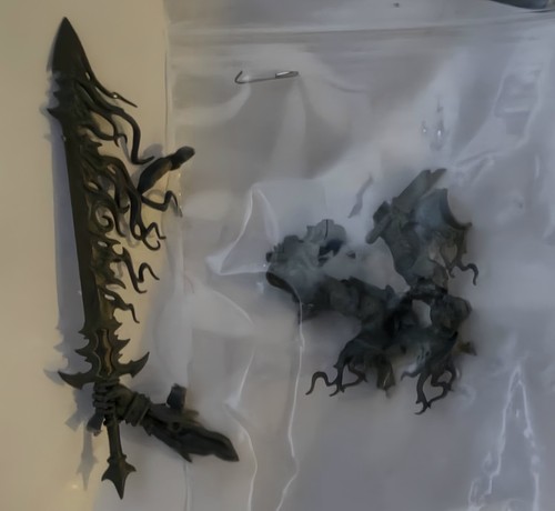 Belakor dark master sword arm - master,